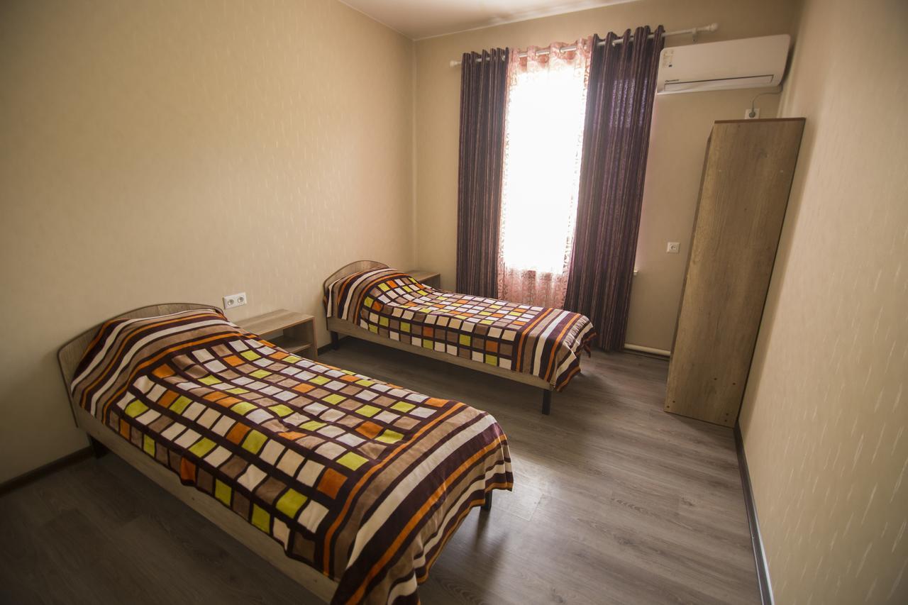 Hostel Esal Osh Exterior photo